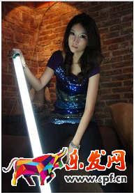 淘宝店主风自拍灯光怎么弄.png